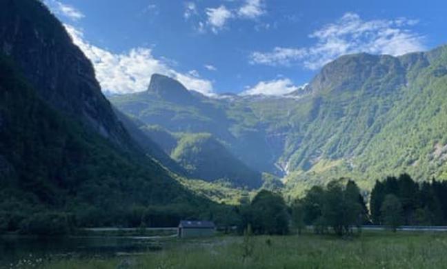 Bilde av fjellet i esefjorden